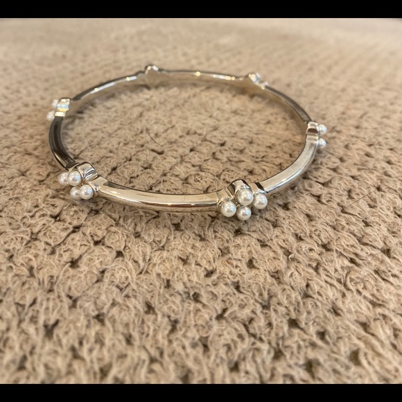 Lia Sophia fairy tale pearl bracelet - Picture 3 of 3